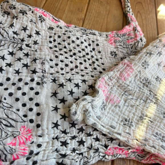 Free People Mini Mesh Tote Bags - Picture 2 of 3